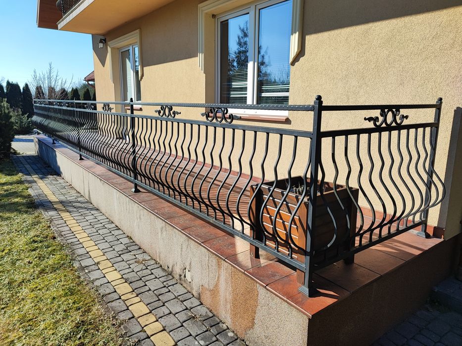 Barierka , balustrada -balkon,taras.