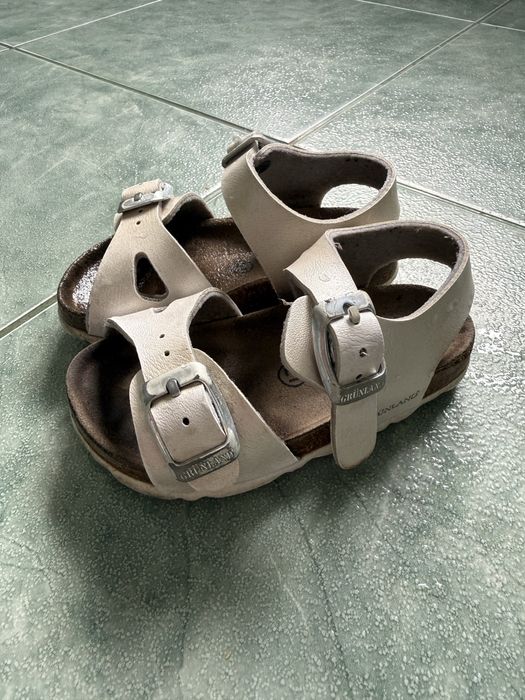 Фірмові босоніжки ортопедична стелька