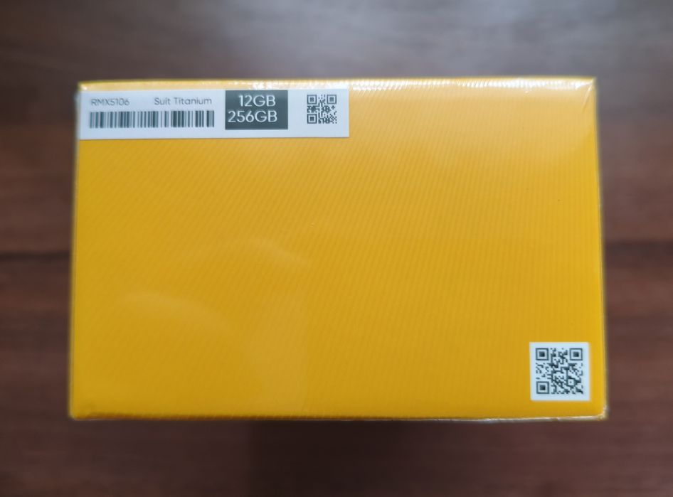 Realme 15 5G  12/256Gb Titanium (Dimensity, 50Мп,6500мАг,IP69K, NFC)