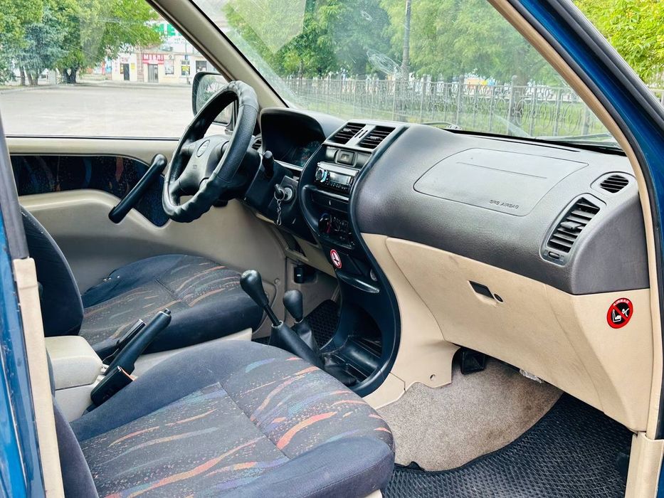 Продам Nissan terrano в хорошем состоянии 4х4 полный привод