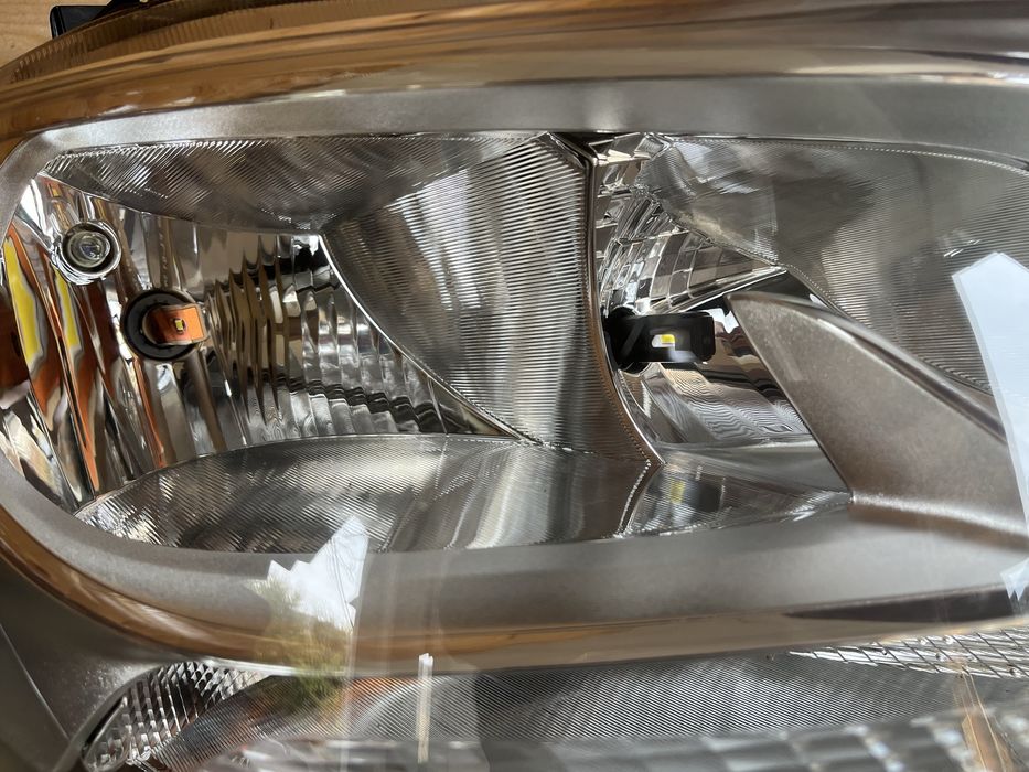 Фари спрінтер 907