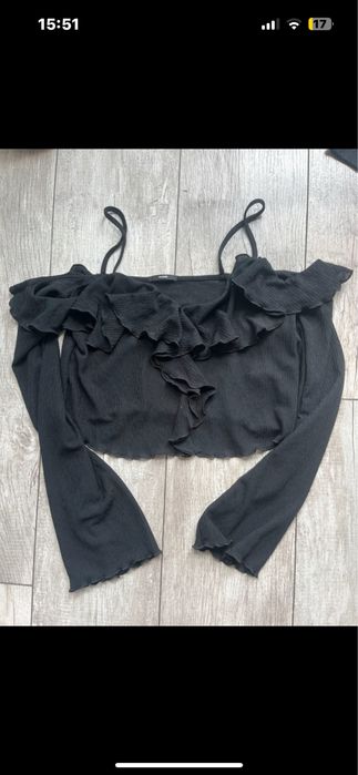 Letnia czarna bluzka