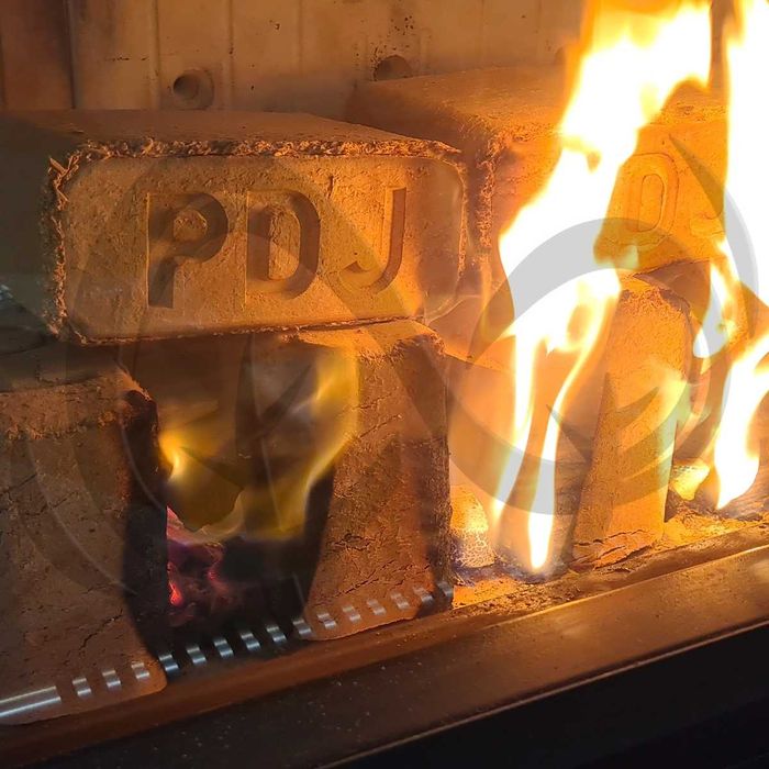 Brykiet drzewny dębowy PDJ do kominka, pieca - RUF Paleko Bydgoszcz