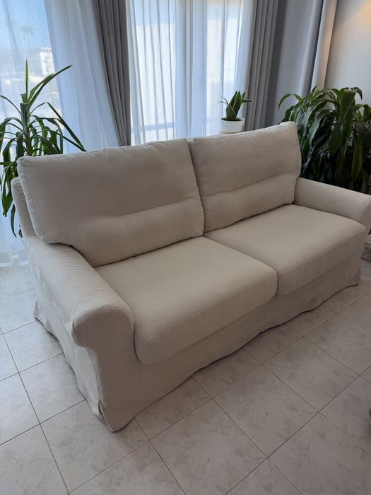 Sofa tres lugares