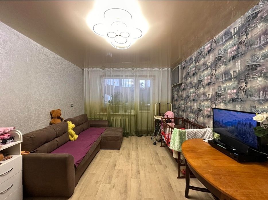 Продам 2-кімнатну квартиру на Лівому берегу