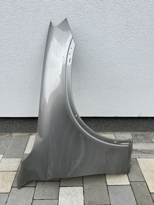 Крыло правое glc w253