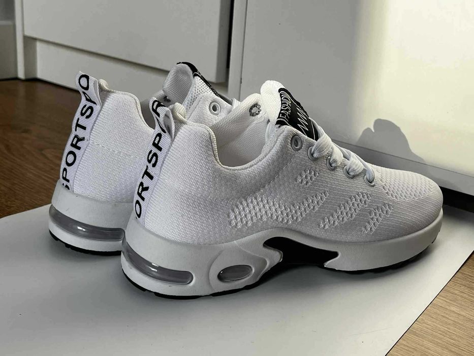 Buty damskie nowe 38 lekkie bez opak.