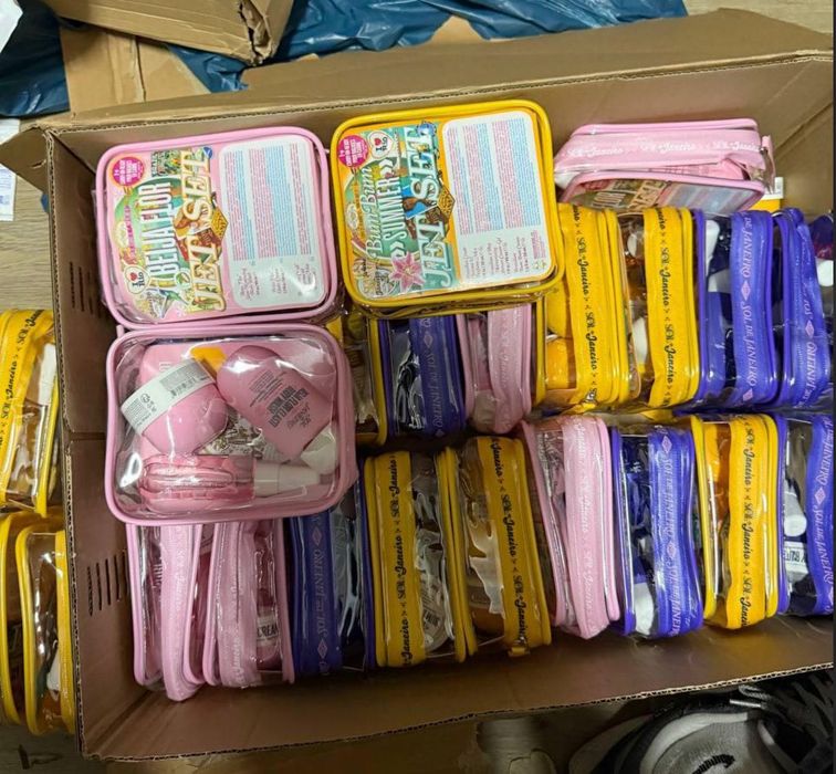 ОПТ! Косметичок Sol de Janeiro Bum Bum, Delicia, Beija Flor, Bom dia