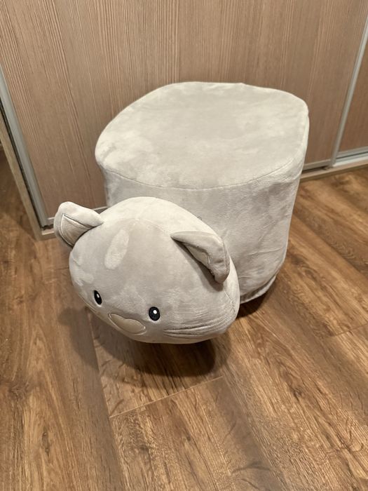 Stołek / taboret kot