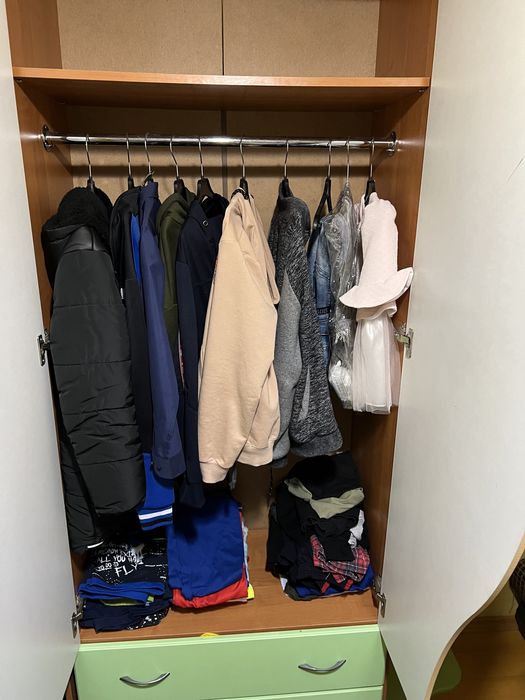 Продам Терміново детскую,дитячу кімнату б/у(тюль в подарунок)