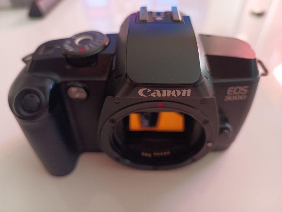 Máquina fotográfica Canon EOS 500064170835291650124