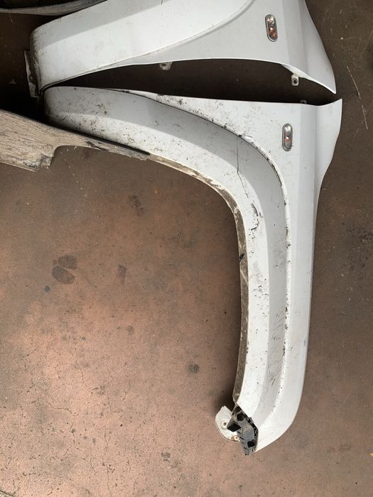 Capô e Guarda lamas VW Amarok