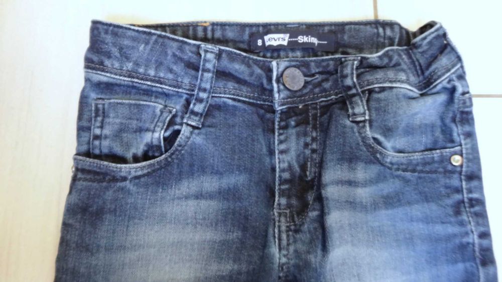Jak NOWE jeansowe spodnie rurki Levi's 128-134 na 8 lat