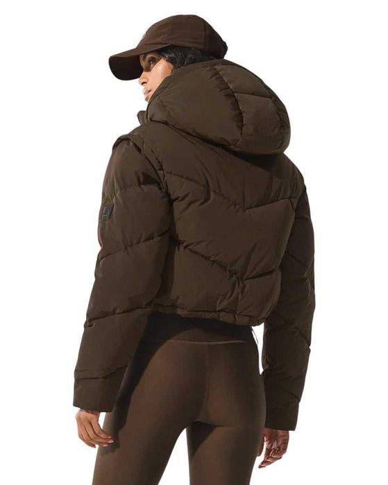 Куртка Alo Yoga Glacier Puffer Jacket Espresso