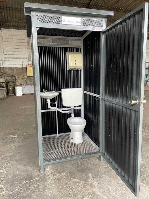 Modulo sanitario portatil para obras e eventos