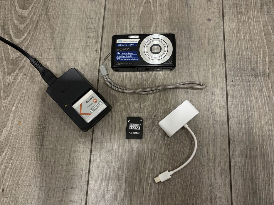 Фотоапарат Sony Cyber-shot DSC-W620 вінтажна мильница