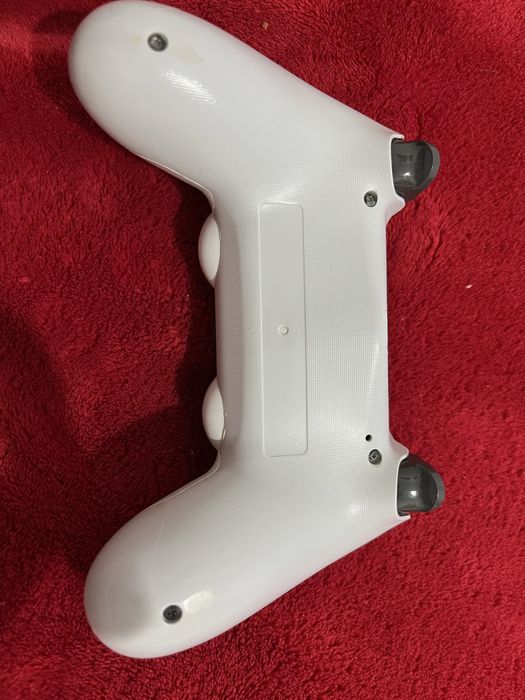 Original PS4 Controller (White)64551000957443122