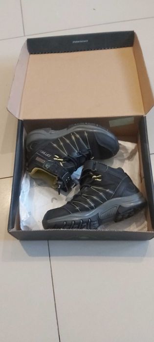 Buty marki Elbrus Soren Mind WP jr o rozmiarze 29.
