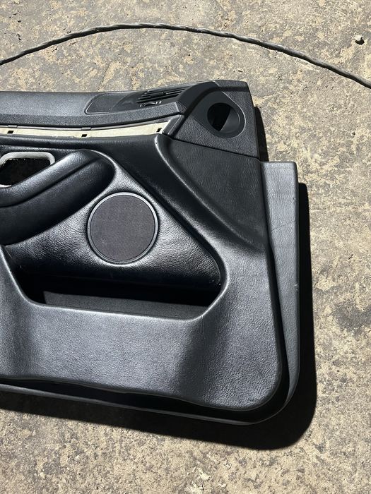 Передние карты дверей Е39