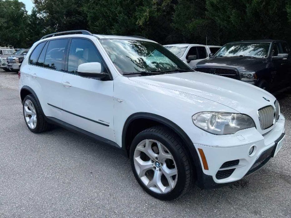 BMW X5 xDrive35d      2012