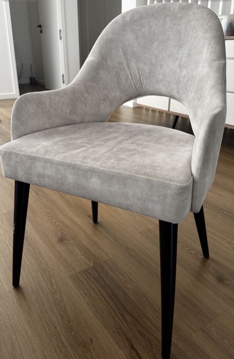 Mesa Oslo Antarte + 6 cadeiras Londres Antarte
