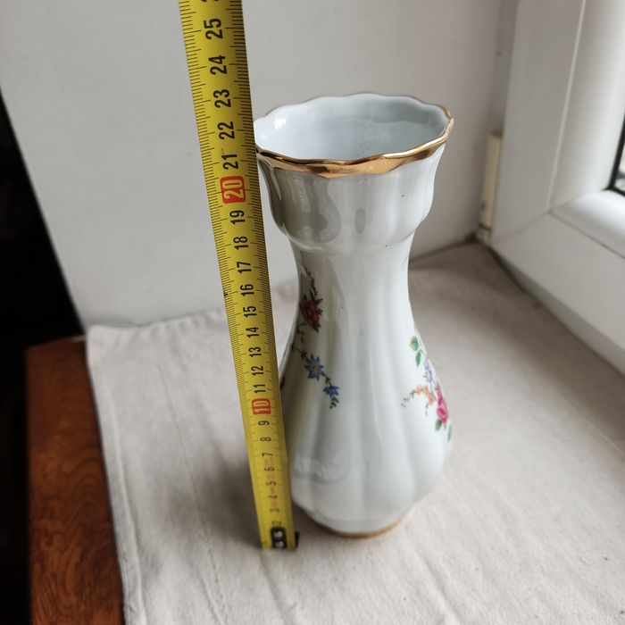 Wazon Wałbrzych w Kwiaty złocony Porcelana PRL