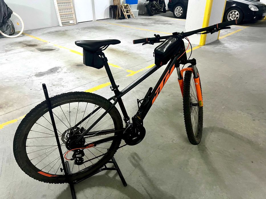 Bicicleta BTT Marca KTM, Modelo Chicago (estado: absolutamente impecável)