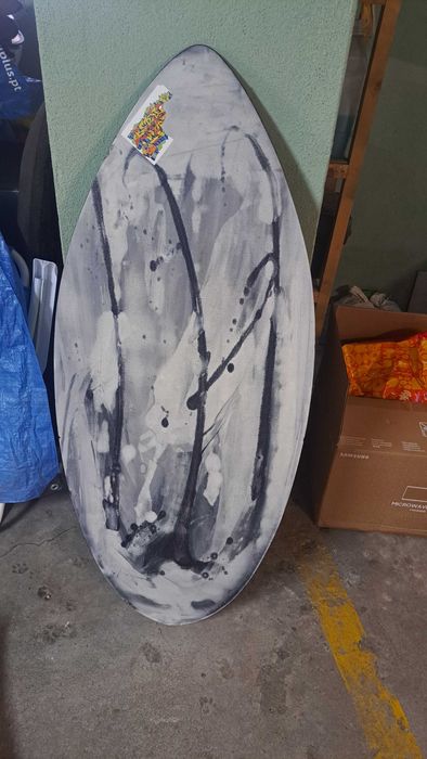 Prancha skimmiboard