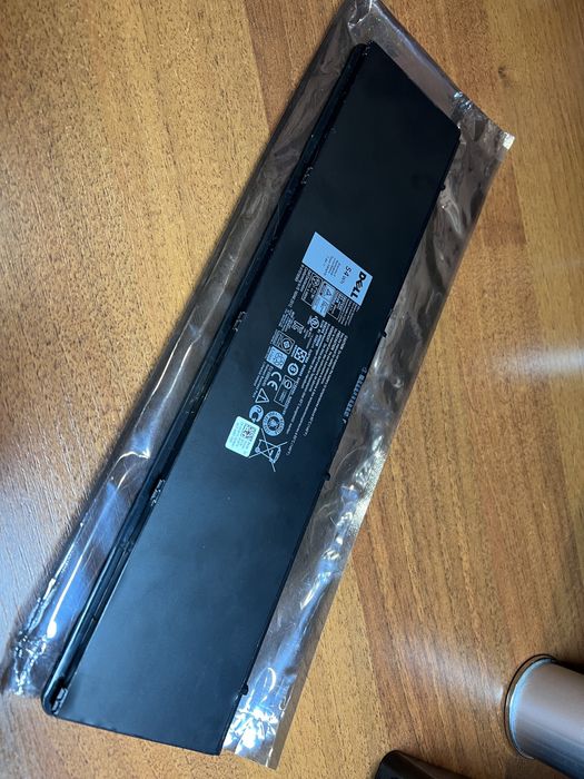 Акумуляторна батарея Dell