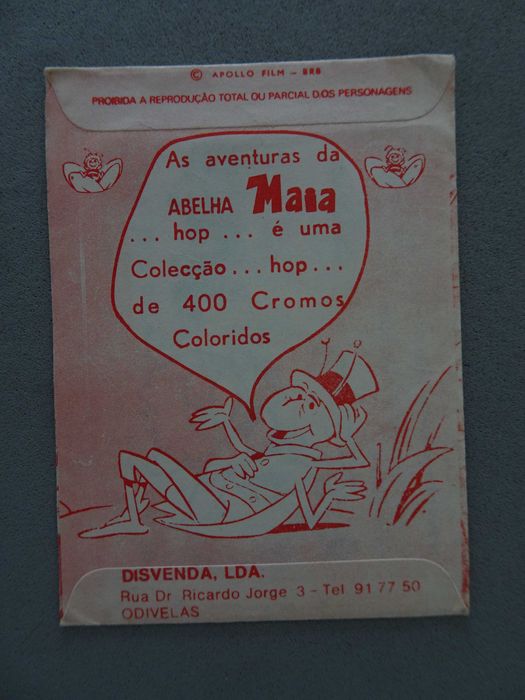 Carteira de cromos fechada As Aventuras da Abelha Maia (vermelha)