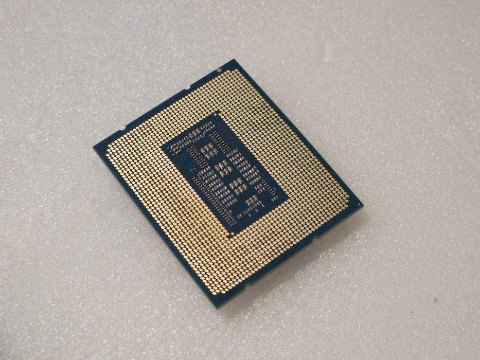 Intel Core i7 13700KF