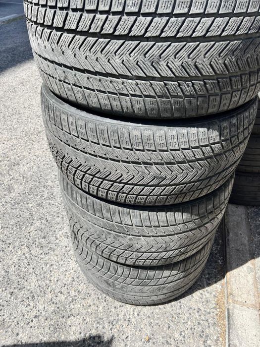 275/35/21 - 315/30/21 4 pneus