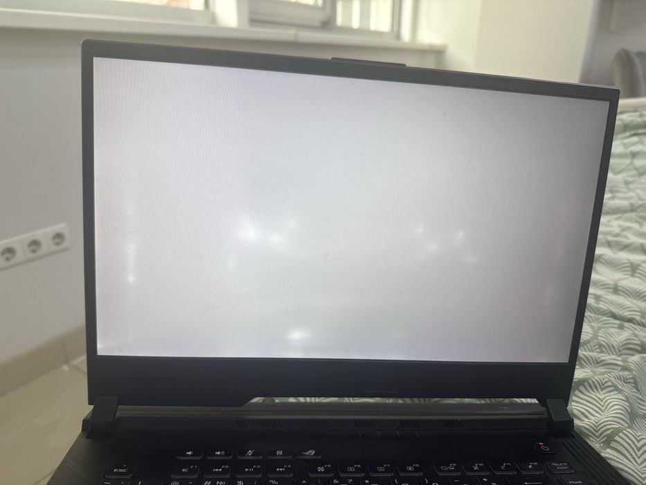 ROG Strix GTX 1650 / intel i5 / SSD+HDD