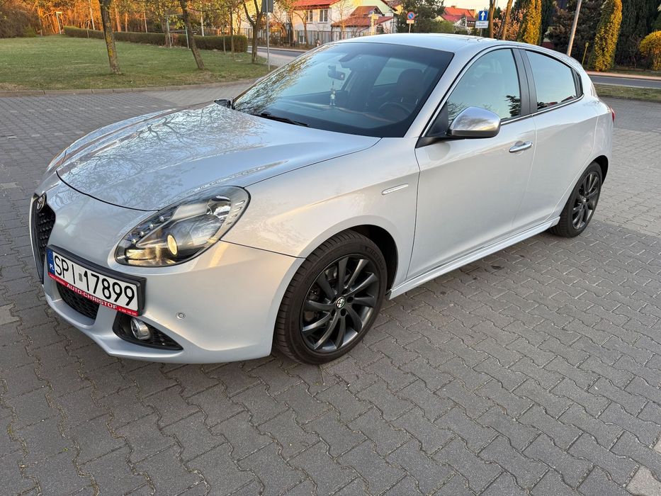 Alfa Romeo Giulietta 1.4 TB MultiAir 170 KM  2015r. LPG, niski przebieg, 100% bezwypadkowe