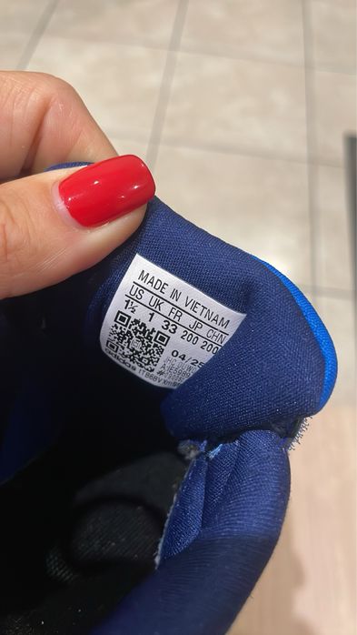 Adidas кросівки 33р.