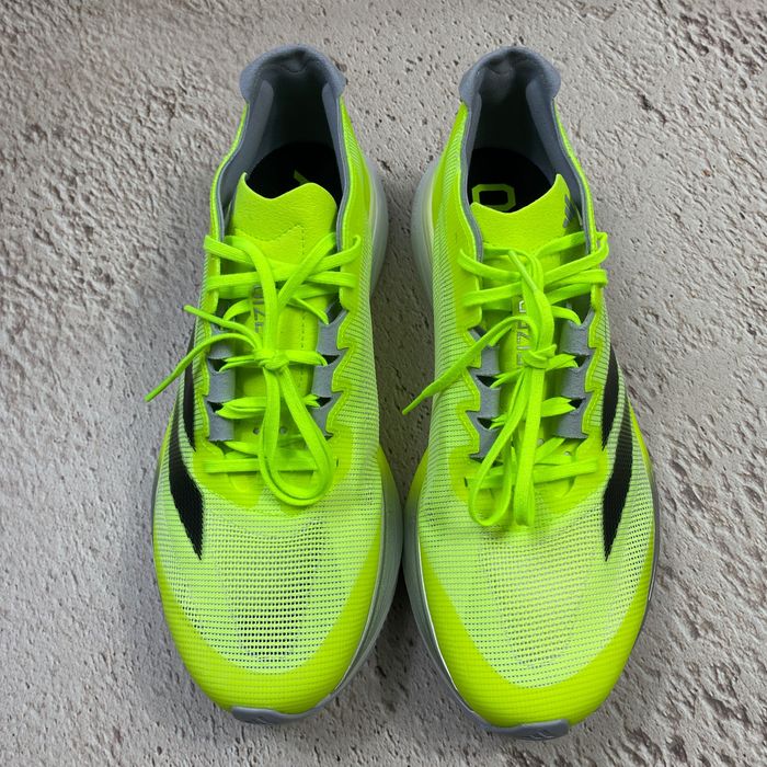 jq2553 нові adidas adizero boston 12 бігові кросівки running green