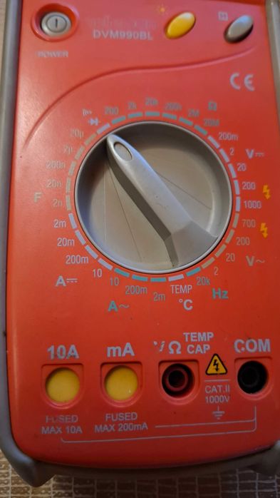 Multímetro Velleman