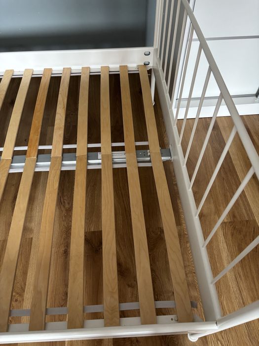 Rama łóżka IKEA biała