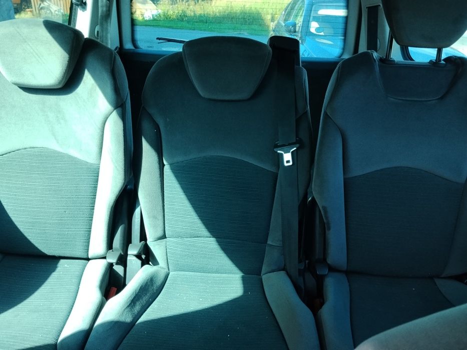 Sprzedarz citroenc8