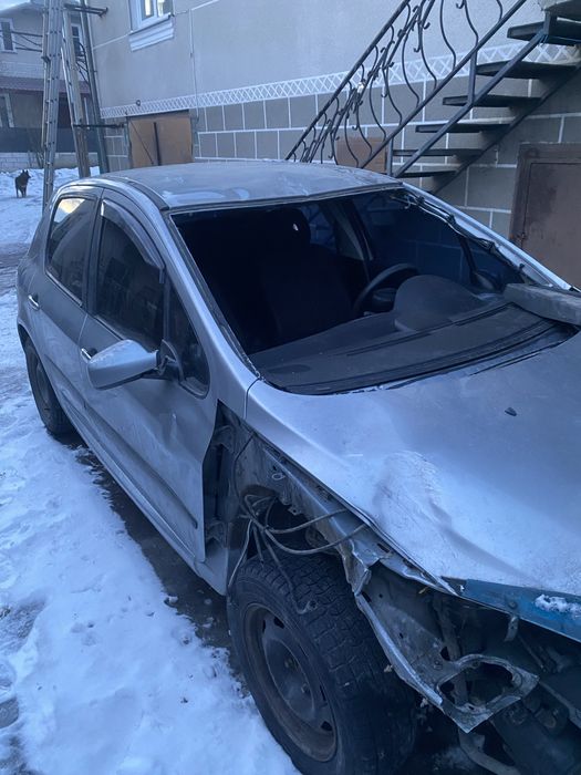 Peugeot 307 після дтп