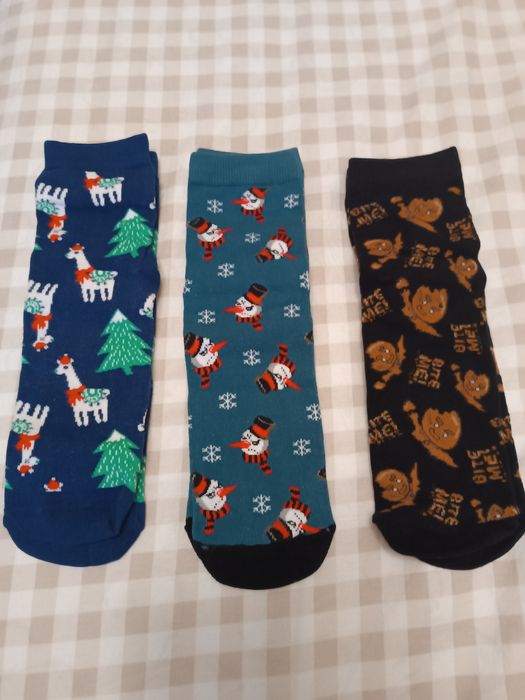 Подарунковий набір шкарпеток у крафт боксі 3 пари