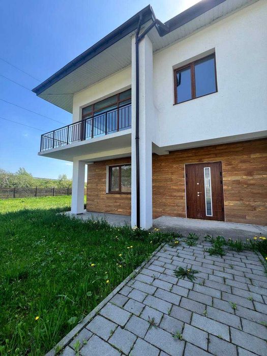 Продаж 4 кімнатного котеджу  у мальовничих Винниках