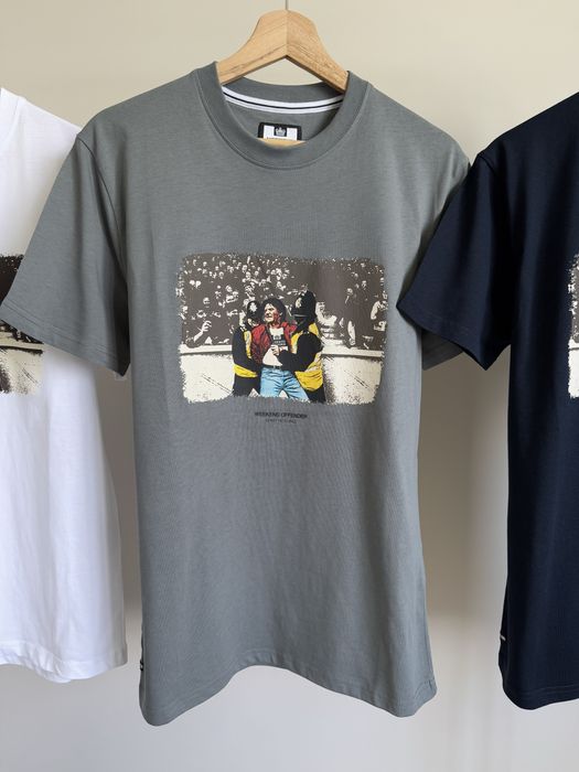 Футболка Weekend Offender