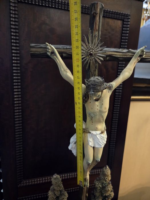 Crucifixo com cristo e prata