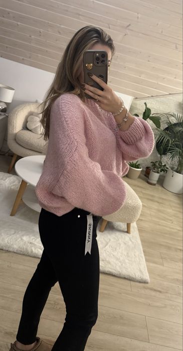 Nowy sweterek chmurka