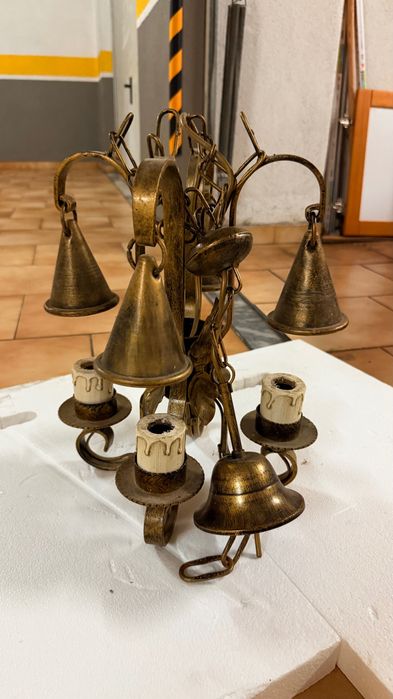 Candeeiro rústico de teto em latão