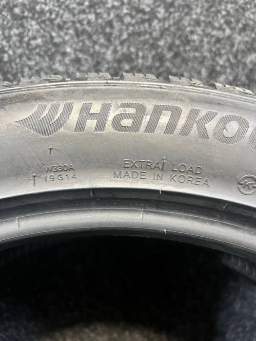 Hankook 255/45R20 Winter I*Cept Evo 3