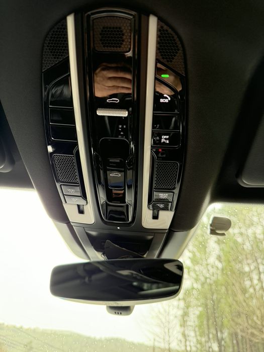 Porshe Cayenne Platinum Edition Nacional