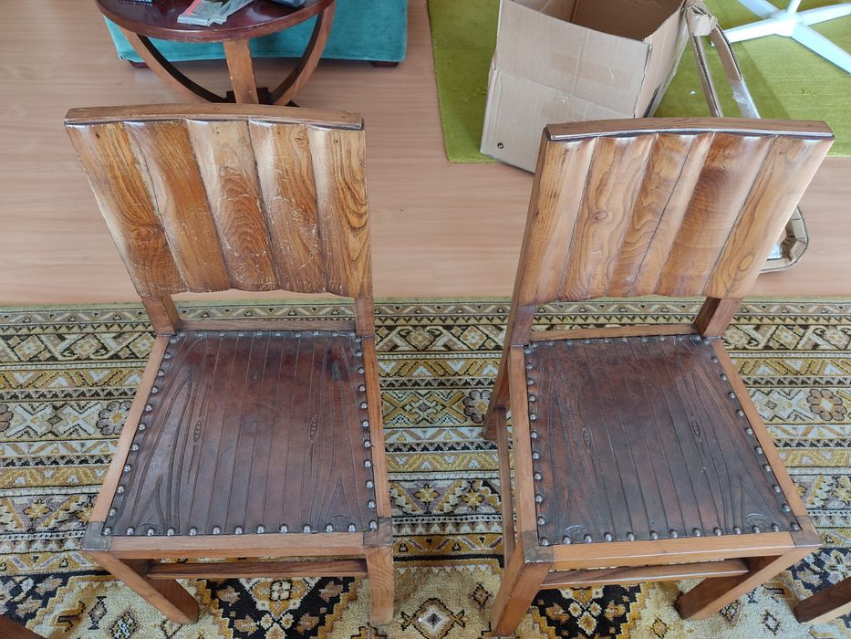 Conjunto de 4 cadeiras e 2 cadeirões