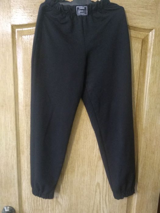 Спортивні штани 9-10 років